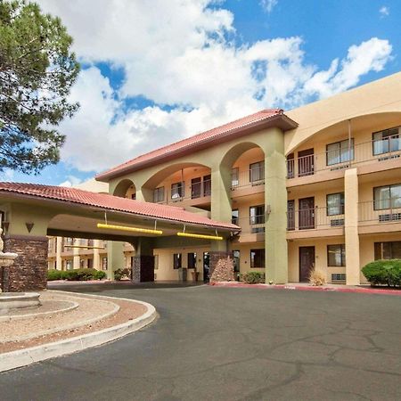 Quality Inn Airport East El Paso Dış mekan fotoğraf