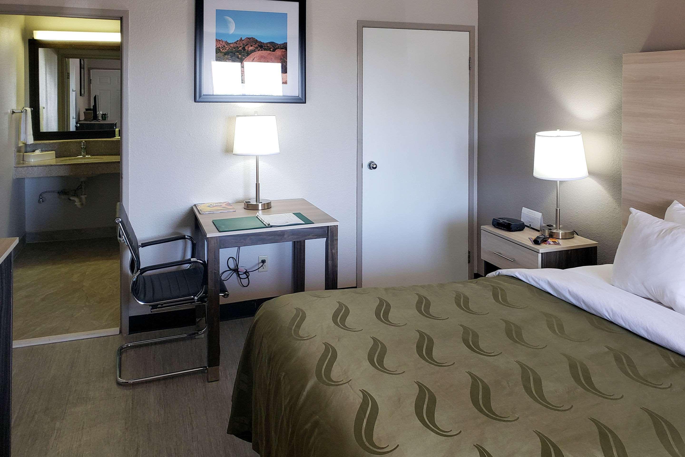Quality Inn Airport East El Paso Dış mekan fotoğraf