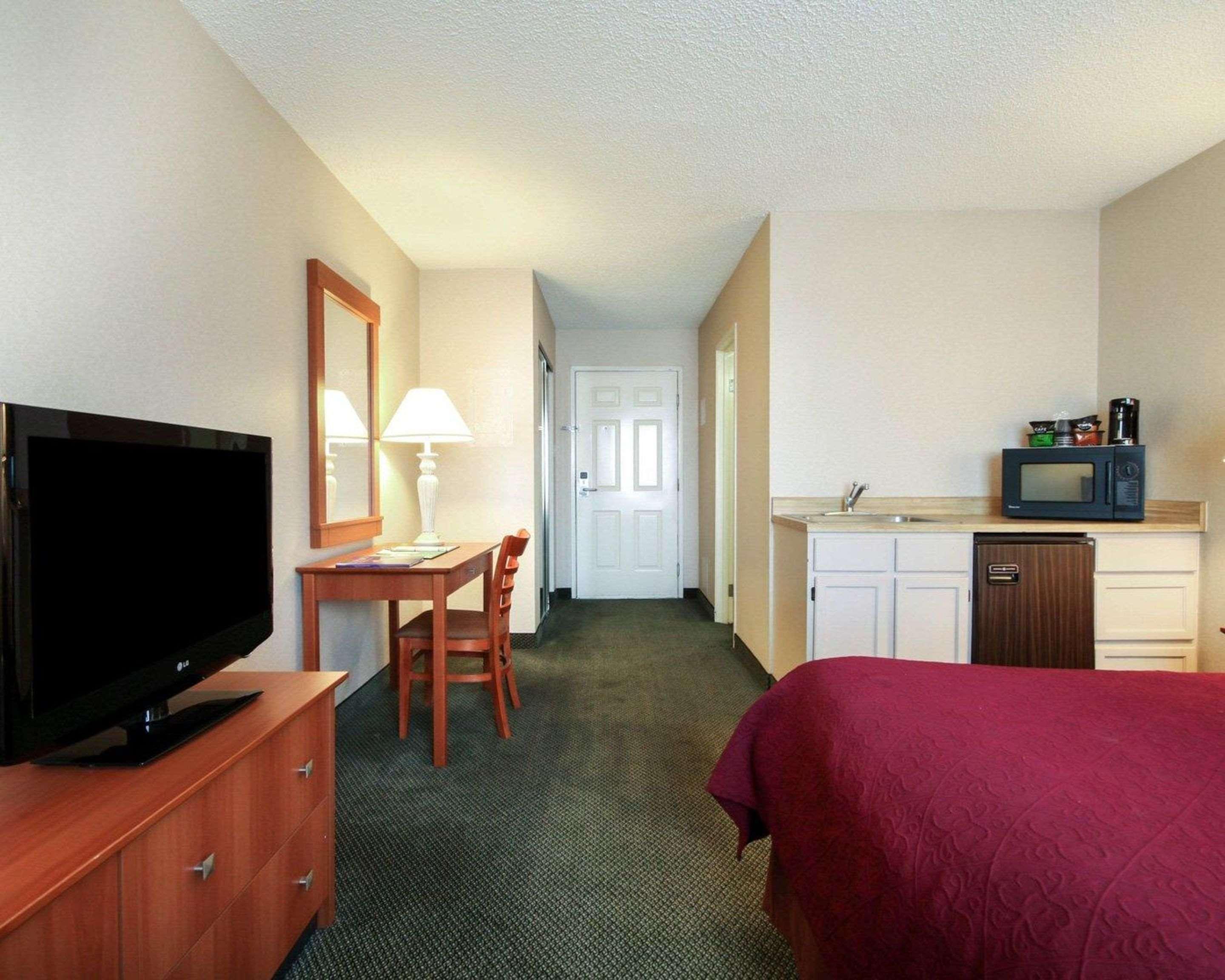 Quality Inn Airport East El Paso Dış mekan fotoğraf