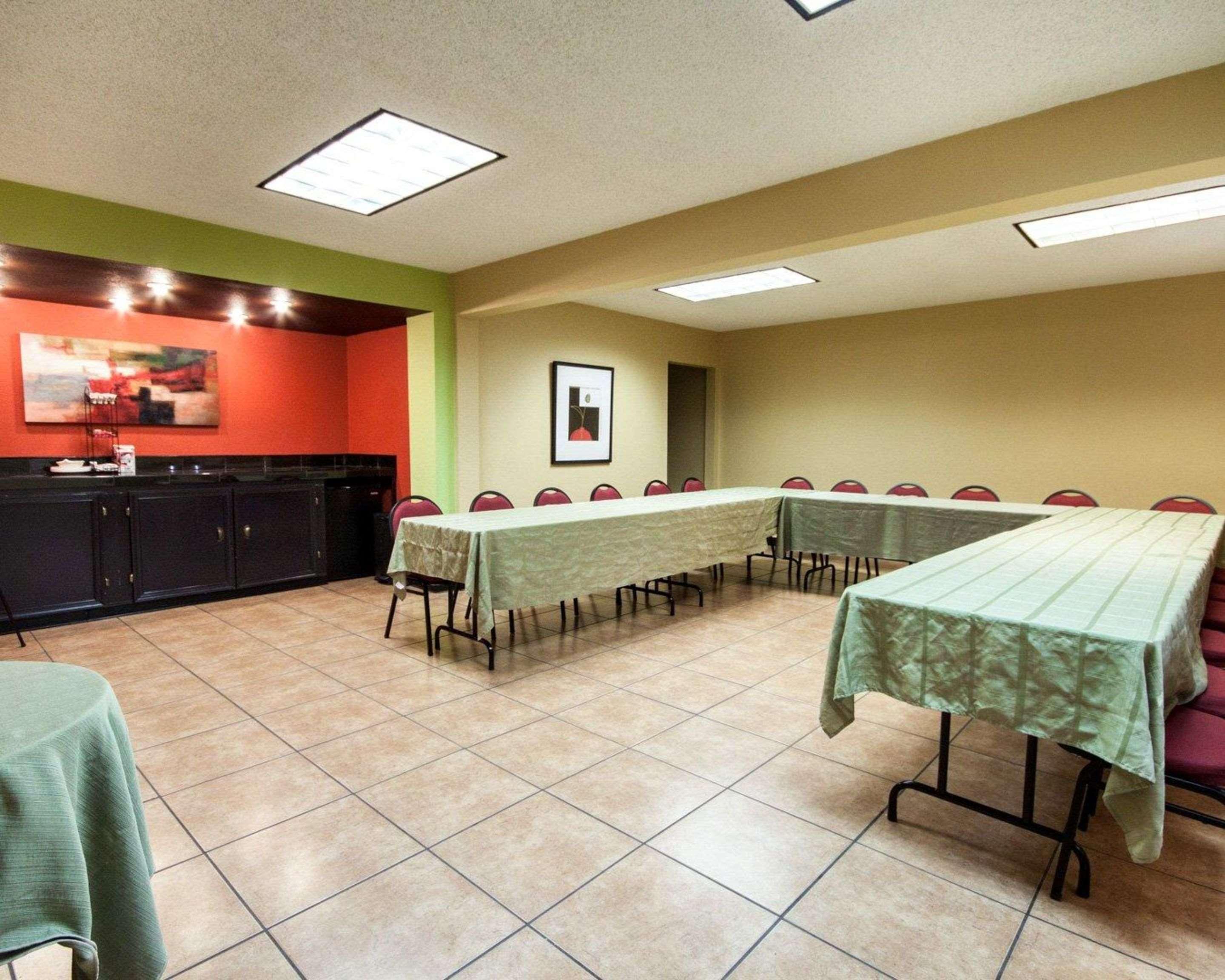 Quality Inn Airport East El Paso Dış mekan fotoğraf